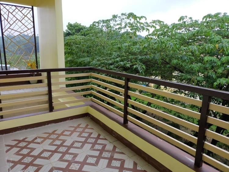 Casa De Flores Alaminos Ngoại thất bức ảnh